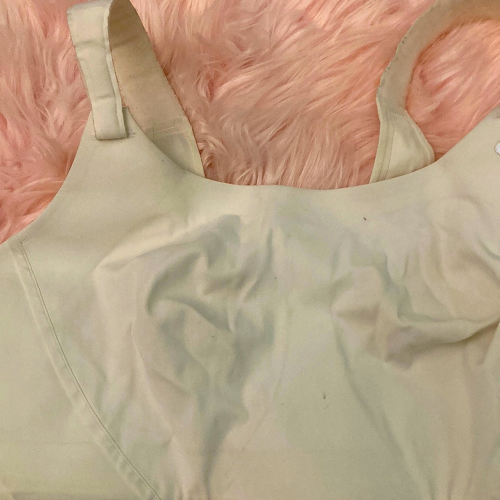 Moving comfort running bra 38dd